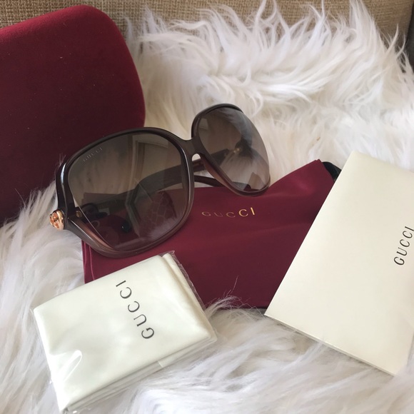 Authentic Gucci 60mm Oversized Square Sunglasses - Picture 2 of 8